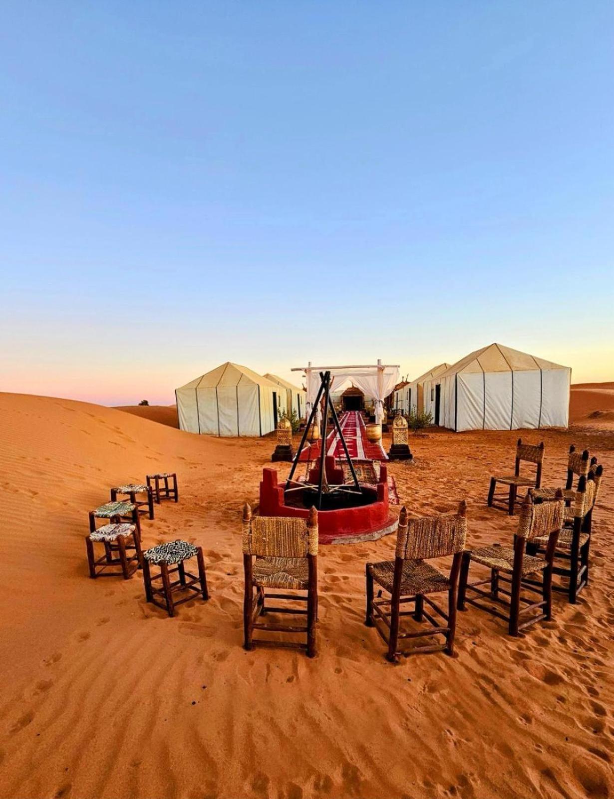 מרזאוגה Luxury Desert Camp מראה חיצוני תמונה